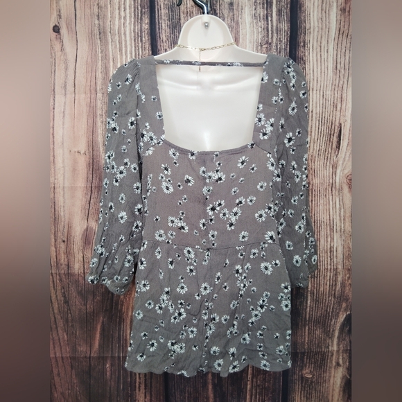 2for$25 Maurices Floral Brown Women's Top Size XXL - Picture 4 of 6